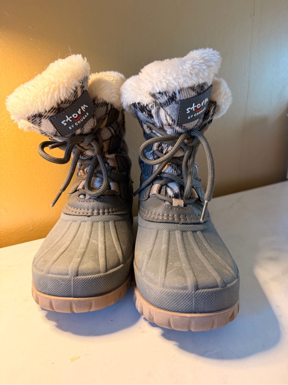S:6 Storm by Cougar Fleece-Lined Winter Boots